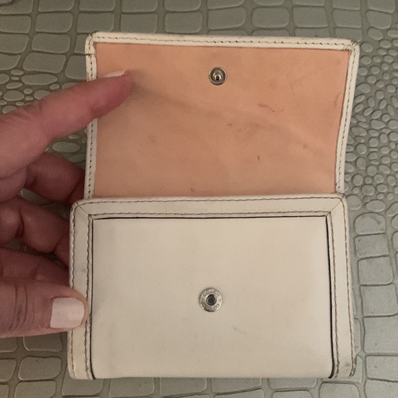 COACH Bees And Flowers Appliqué Burlap And Leather Vintage Wallet - Picture 5 of 8